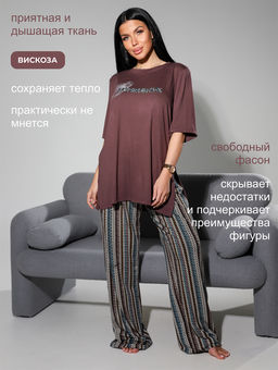 Женский костюм с брюками и футболкой 409