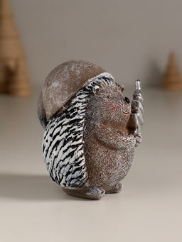 Фигурка полистоун «Ёжик в длинном колпаке», 8×5.7×8 см, МИКС