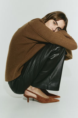 Salones destalonados de ante con puntera fina - H&m фото 3