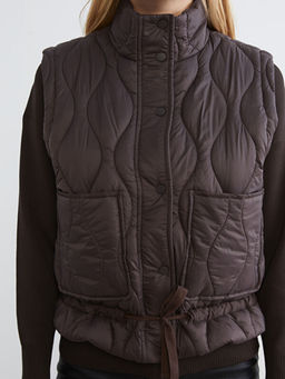 Dik Yaka Kapitone Oversize Kad?n ?i?me Yelek