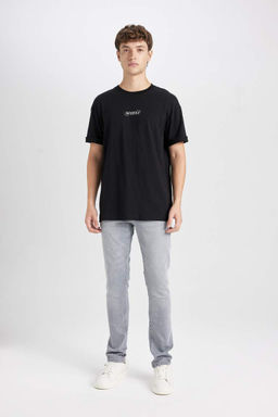 Футболка свободного покроя с круглым вырезом и короткими рукавами с принтом на спине - Defacto фото 2