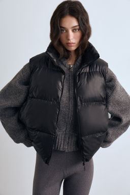 Жилет из плащевой ткани