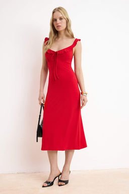 K?rm?z? Bodycon V Yaka Kal?n Ask?l? Kolsuz Volanl?/F?rf?rl? Maxi Esnek Orme Elbise TWOSS26EL00202