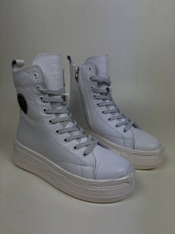 Ботинки 215.warmw. белый уценка