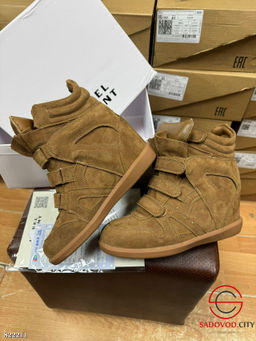 Полусапоги из натуральной замши