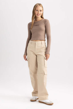 Крутая приталенная футболка в рубчик с длинными рукавами - Defacto фото 2