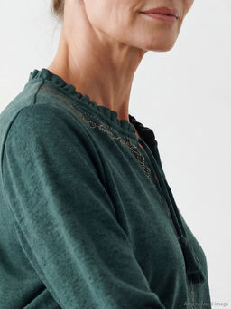 Ba?lamal? Yaka Desenli Bluz