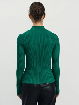 Вязаный лонгслив из вискозы / Zarina