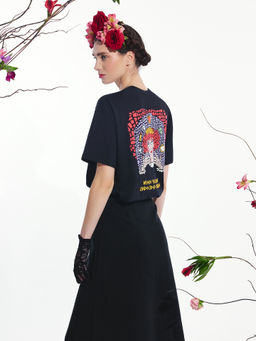 Футболка женская черная с принтом черный +печать 112934 - Mark formelle фото 2