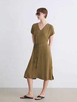 V Yaka A Kesim Elbise