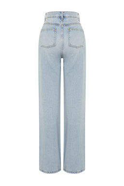 TRENDYOLMILLA Mavi Soluk Efekt Vintage Yuksek Bel Wide Leg Jeans TWOSS24JE00022