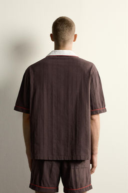 CAMISA RELAXED FIT BORDADO GUINDILLA / Chocolate