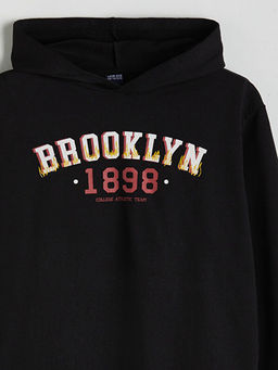 Kap??onlu Erkek ?ocuk Sweatshirt