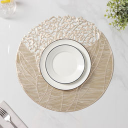 Цена за 5 шт. Салфетка сервировочная на стол Доляна «Фэйви», d=38 см, золотая