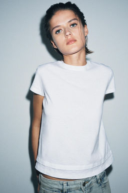 CAMISETA MANGA CORTA EFECTO DOBLE / Blanco