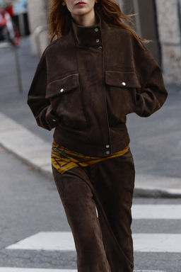 OVERSIZE FAUX SUEDE BOMBER JACKET - Zara фото 3