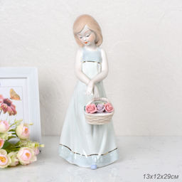 Статуэтка Дама с цветами 29 см / HP140 /уп 24/