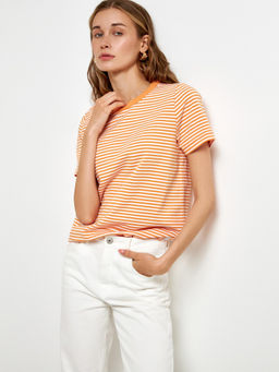 10200510074 Футболка жен. Mosoro персиковый