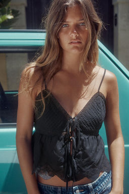 EMBROIDERED STRAPPY TOP - Zara фото 18