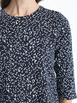 Bisiklet Yaka Desenli Kad?n Ti??rt