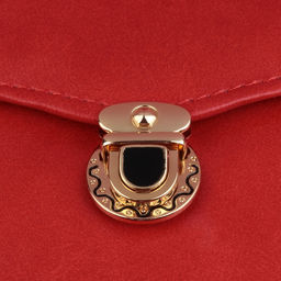 Застёжка для сумки, 3×3.5 см, цвет золотой, чёрный