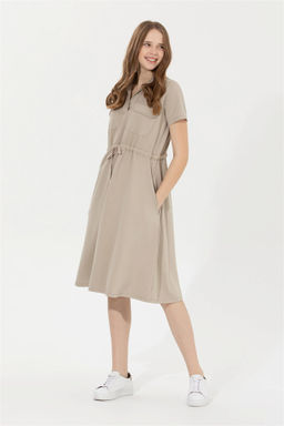 Женское трикотажное платье цвета хаки Неожиданная скидка в корзине