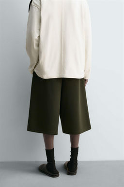 PLEATED NEOPRENE-EFFECT LONG BERMUDA SHORTS - Zara фото 3