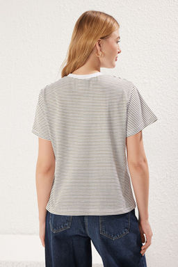 Haki Ekru Cizgili Premium Kal?n Pamuklu Basic Regular/Normal Kal?p Orme T-Shirt TWOSS23TS00043