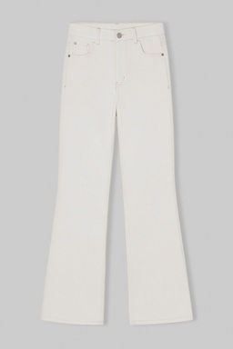 Ekru Yuksek Bel Ekstra Esnek Flare Ispanyol Paca Jeans TWOSS26JE00174