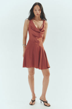 Vestido con escote drapeado - H&m фото 5
