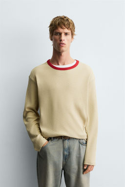 CONTRAST CHECKERED WAFFLE-KNIT T-SHIRT - Zara фото 2