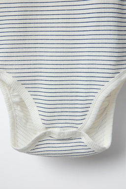 3-PACK OF HEART PRINT ROUND NECK BODYSUITS - Zara фото 4