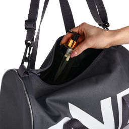 Сумка спортивная на молнии TEXTURA, с подкладкой, длинный ремень, маленький размер, с акцентным принтом, серая