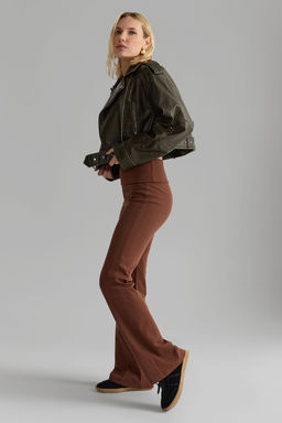 TRENDYOLMILLA Antrasit Melanj Flare/Ispanyol Paca Bel Detayl? Esnek Interlok Orme Pantolon TWOAW25PL00005