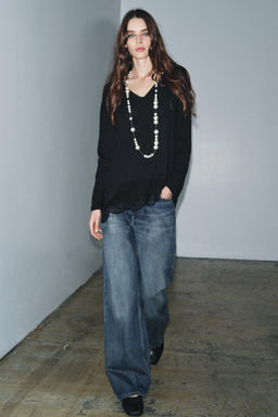 CAMISETA COMBINADA ENCAJE / Negro - Zara фото 2