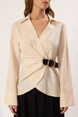 Trendyolmilla Bej Kemer Detayl? Gomlek Yaka Dokuma Bluz TWOSS25BZ00258