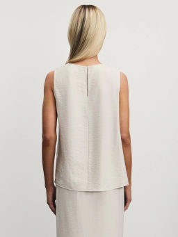 Блузка-топ с декоративной брошью из вискозы / Zarina  фото 5