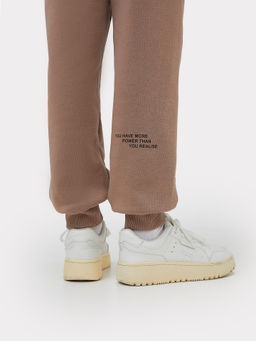 Комплект для мальчиков (джемпер, брюки) в бежевом цвете с печатью - Mark formelle фото 10