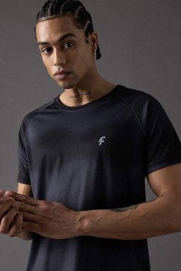 DeFactoFit Облегающая футболка с круглым вырезом и рисунком в стиле спортсмен с короткими рукавами