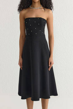 Siyah Fiyonk Detayl? Tas Bask?l? Straplez Dokuma Midi Abiye Gece Mezuniyet Elbisesi TPRSS25EL00116 - Trendyolmilla фото 3