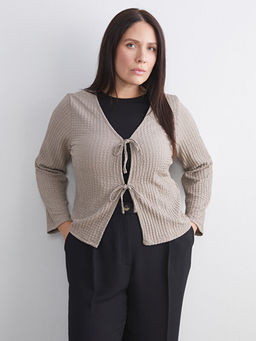 V Yaka Ba?lamal? Dokulu Bluz