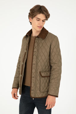 Мужское пальто цвета хаки