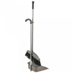 Комплект пластмассовый: совок 23,5х23х8,5см, рукоятка 59см, съемная, металл окрашенный + сметка 3х25см, рукоятка 63см, съемная, металл окрашенный, ворс 7,5см, "Практик", серый (Китай)