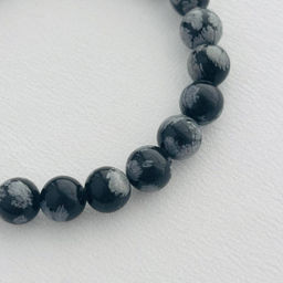 Браслет из снежного Обсидиана и Лавы 17 см