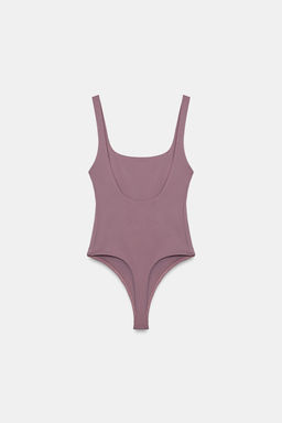 BODY EL?STICO ESCOTE CUADRADO / Rosa / Malva