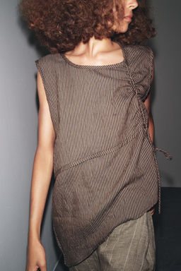 STRIPED ASYMMETRIC TOP