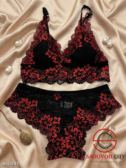 Комплект нижнего белья с кружевом - Bruno фото 2