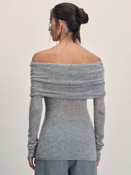 Вязаный лонгслив с открытыми плечами из 100% шерсти / Zarina  фото 6