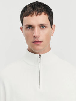 Джемпер на молнии regular fit / Zarina