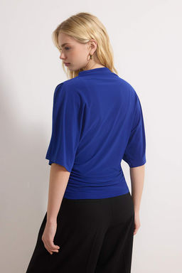 Saks Fitted/Vucuda Oturan Kay?k Yaka Yarasa Kol K?sa Kollu Esnek Orme Bluz TWOSS26BZ00020